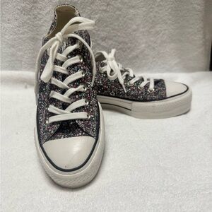 EUC Converse Floral Platform Sneakers Size 7